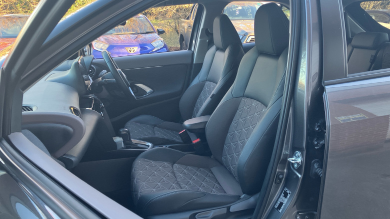 Toyota Yaris Cross 1.5 Hybrid Excel 5dr CVT Hybrid Estate